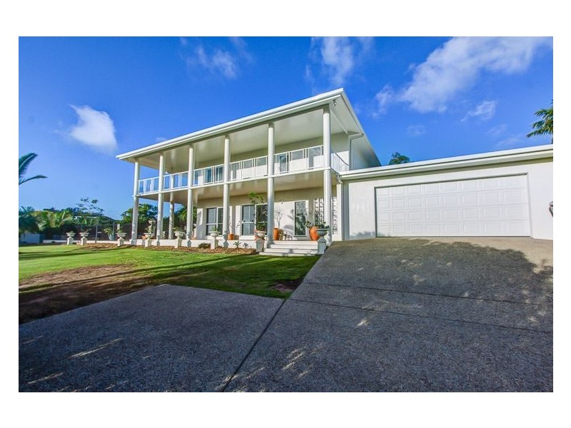 18 Admiral Drive, Dolphin Heads QLD 4740