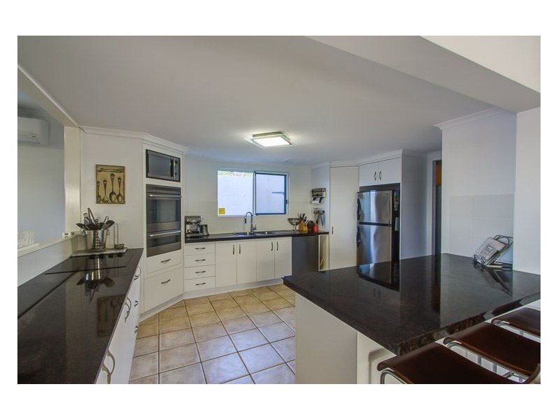 18 Admiral Drive, Dolphin Heads QLD 4740