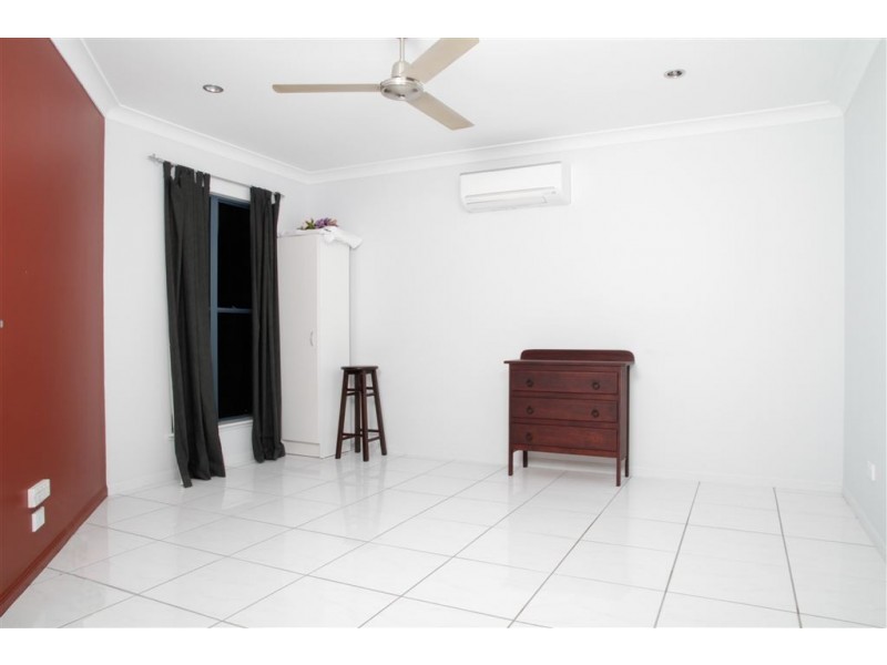 15 Peacock Place, Marian QLD 4753