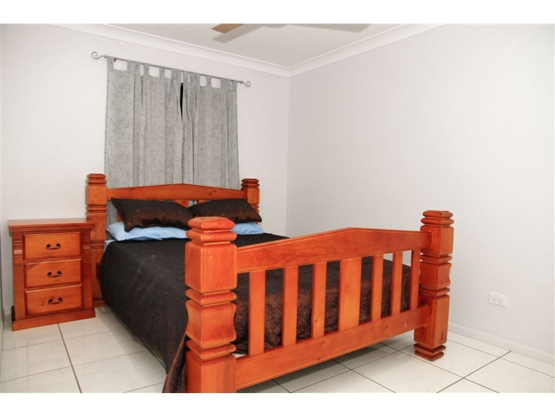 15 Peacock Place, Marian QLD 4753