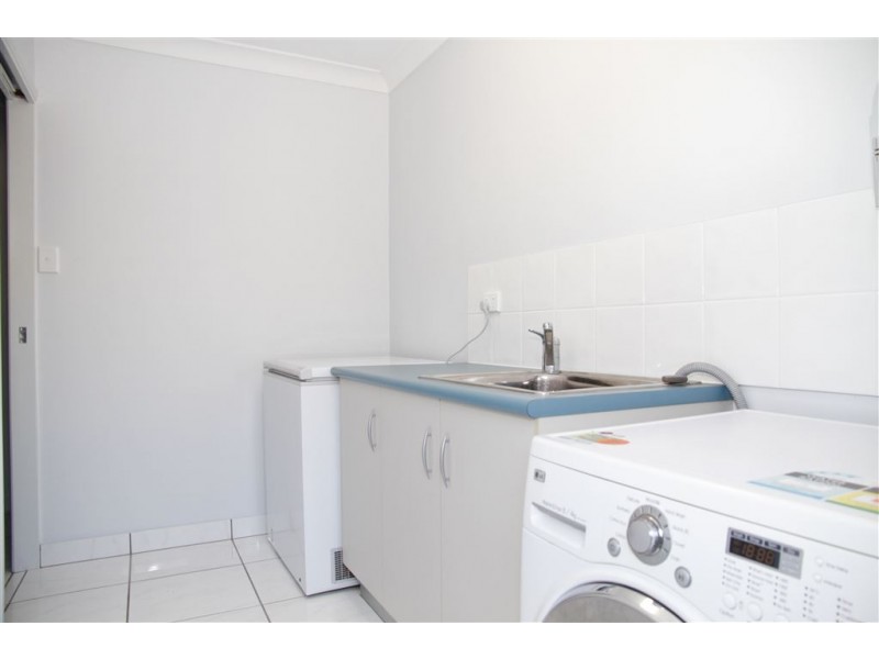 15 Peacock Place, Marian QLD 4753