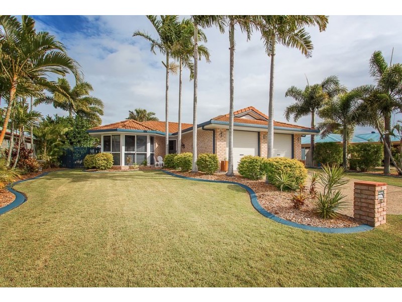 19 Royal Sands Boulevard, Bucasia QLD 4750