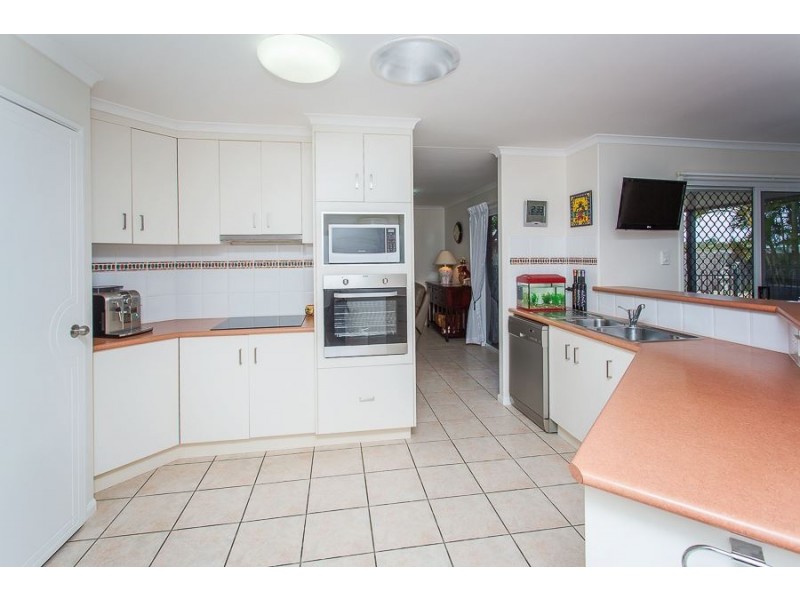 19 Royal Sands Boulevard, Bucasia QLD 4750