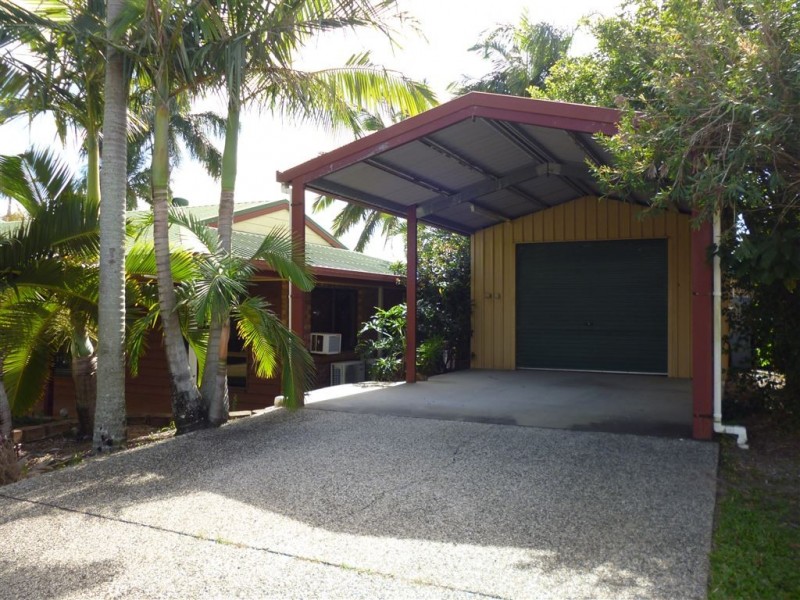 1 Cedar Court, Eimeo QLD 4740