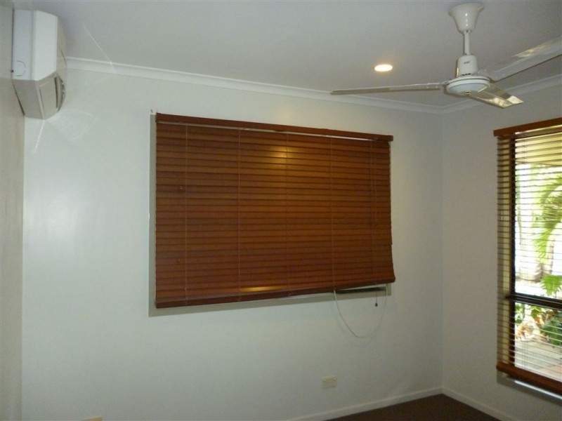 1 Cedar Court, Eimeo QLD 4740