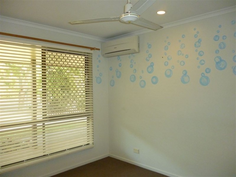 1 Cedar Court, Eimeo QLD 4740