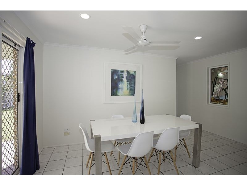 12 Lochmaben Court, Beaconsfield QLD 4740