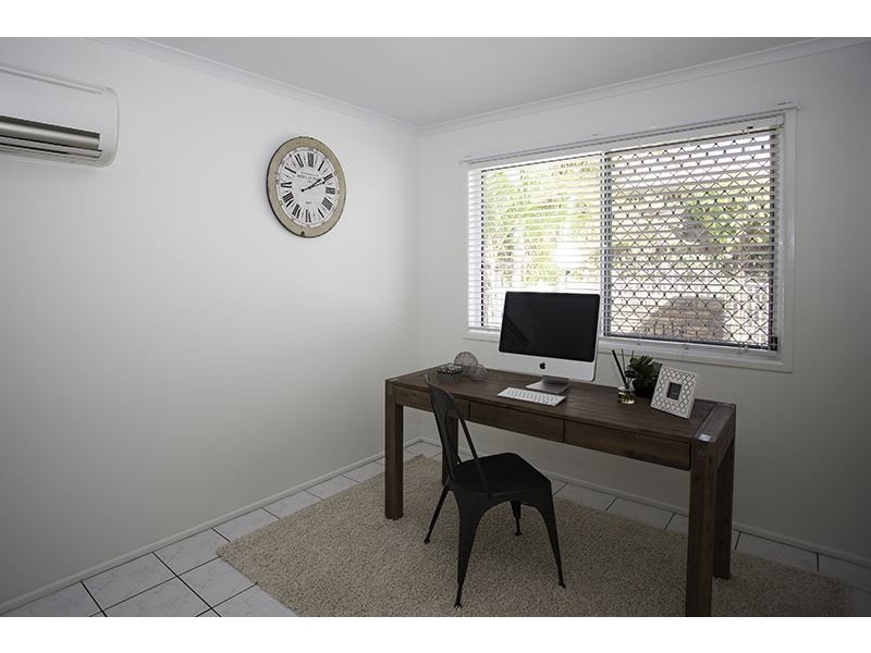 12 Lochmaben Court, Beaconsfield QLD 4740