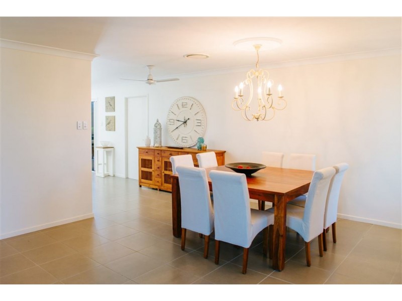 6 Sonoran Street, Rural View QLD 4740