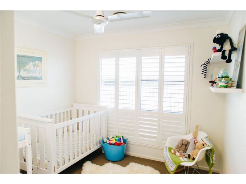 6 Sonoran Street, Rural View QLD 4740