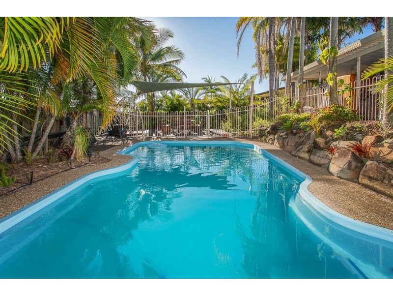 7 Danelles Way, Eimeo QLD 4740
