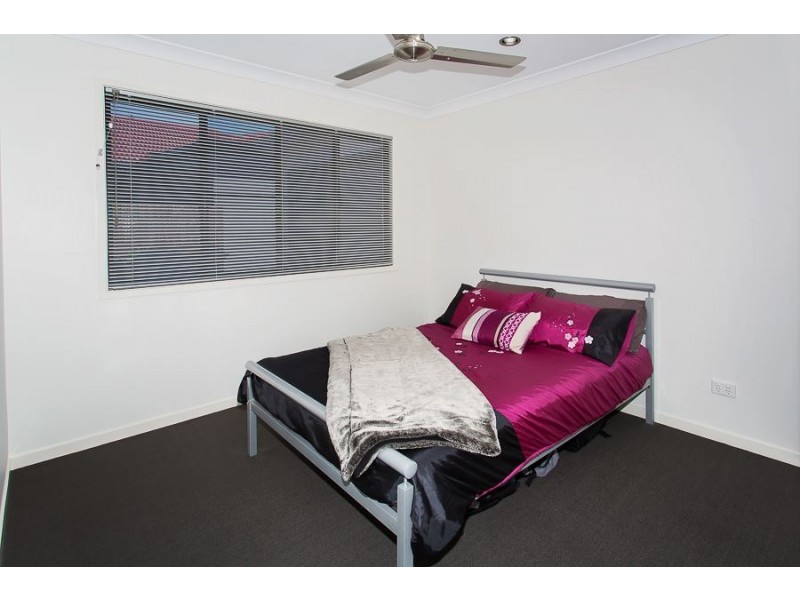 32 Hastings Street, Ooralea QLD 4740