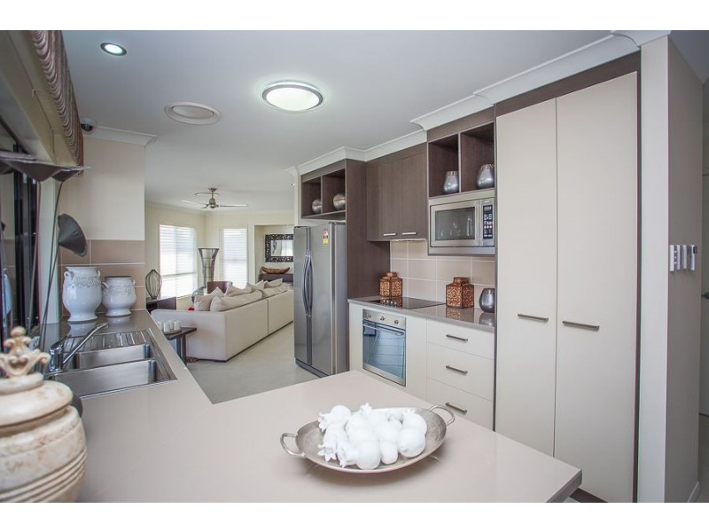 15 McGrath Street, Bakers Creek QLD 4740