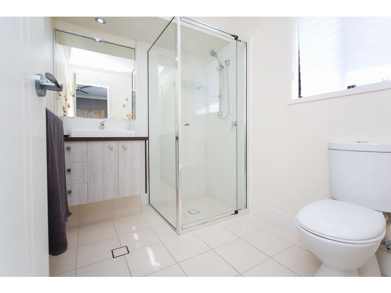 15 McGrath Street, Bakers Creek QLD 4740