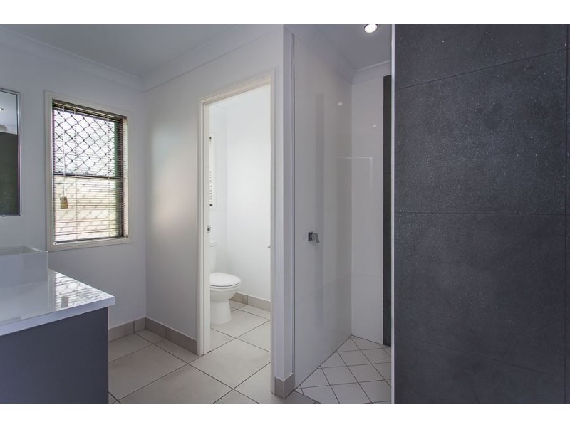 97 Dawson Boulevard, Rural View QLD 4740