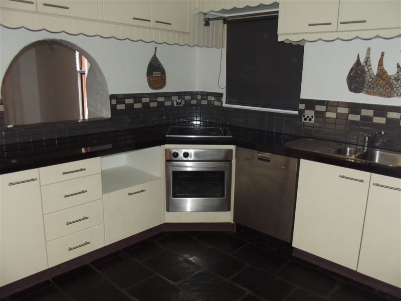 112 Mango Avenue, Eimeo QLD 4740