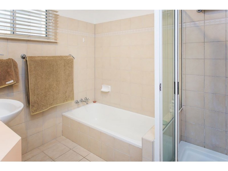 9 Coral Drive, Blacks Beach QLD 4740