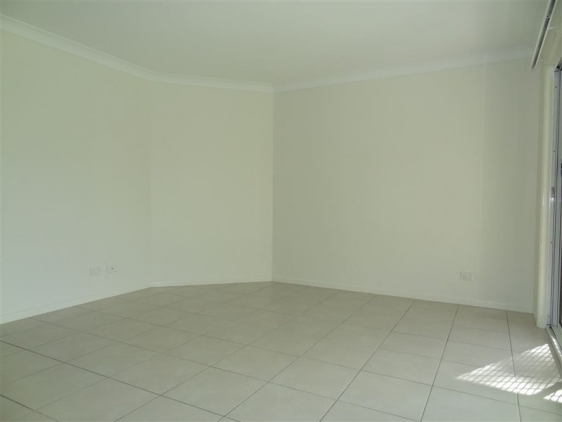 33 O’Neill Place, Marian QLD 4753