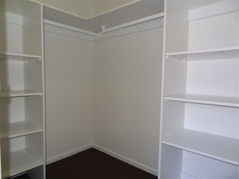 33 O’Neill Place, Marian QLD 4753