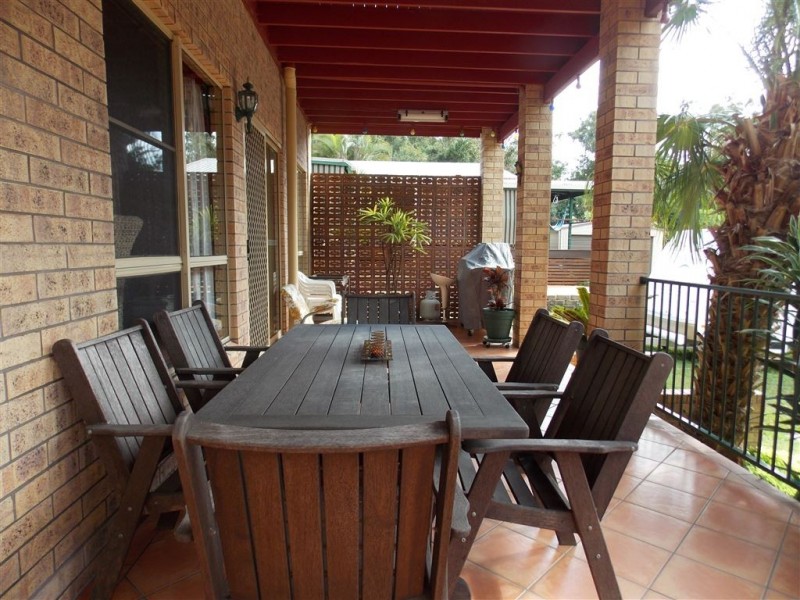 6 Sturgeon Street, Ball Bay QLD 4741