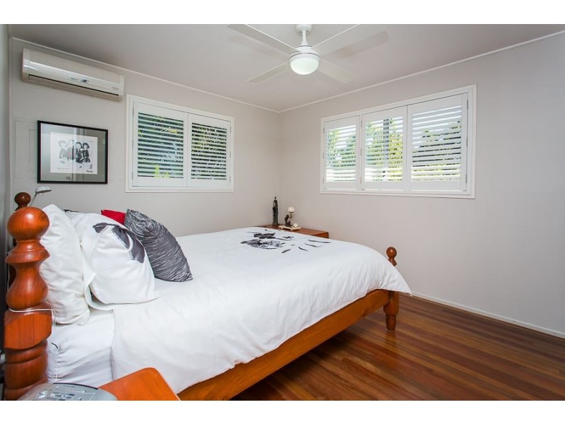 2 MacKenzie Street, Eimeo QLD 4740