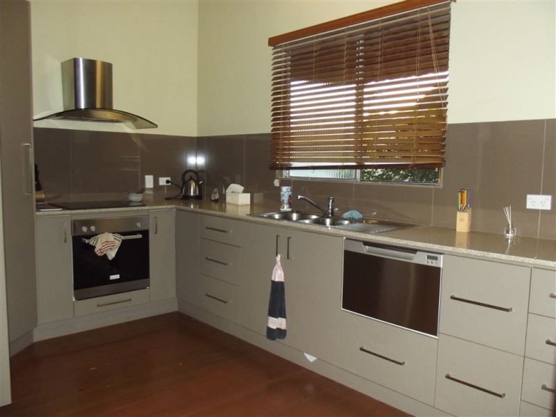 42 Milne Lane, West Mackay QLD 4740