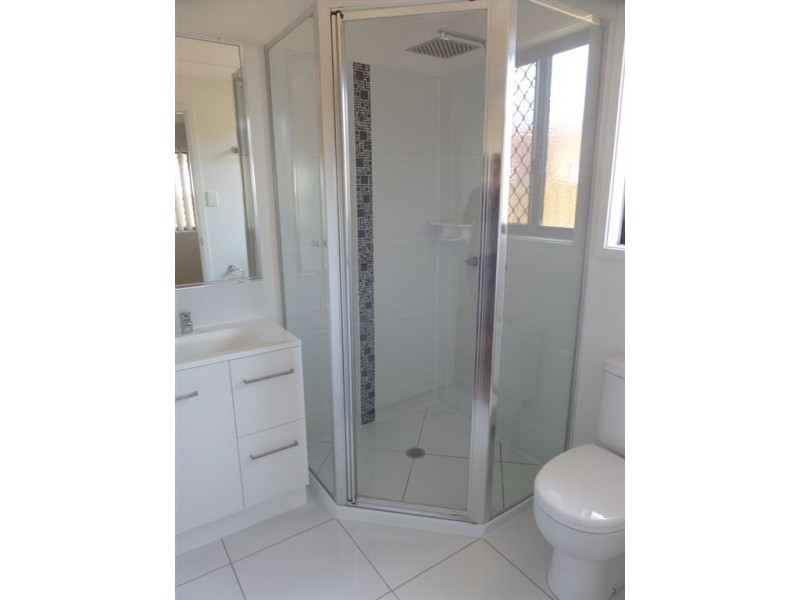 9 Henley Close, Blacks Beach QLD 4740