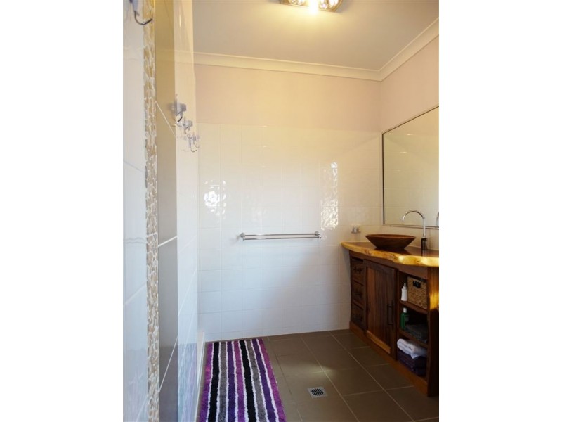 81 Kennys Road, Marian QLD 4753