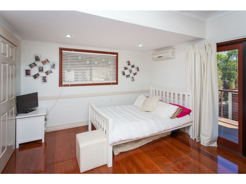 11 Harrier Street, Rural View QLD 4740