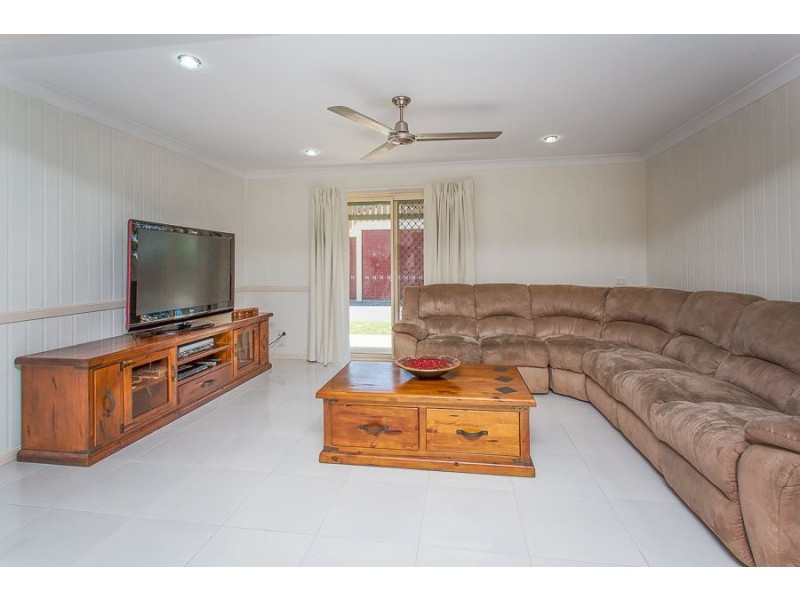 11 Harrier Street, Rural View QLD 4740