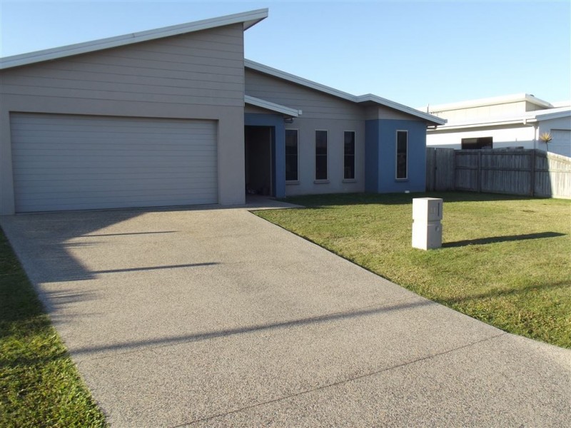 11 Vesta Lane, Ooralea QLD 4740