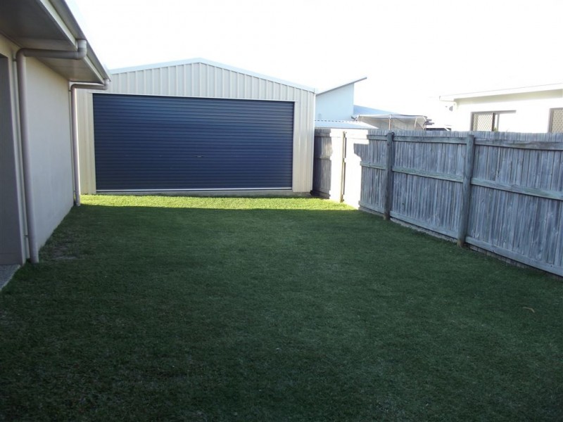11 Vesta Lane, Ooralea QLD 4740