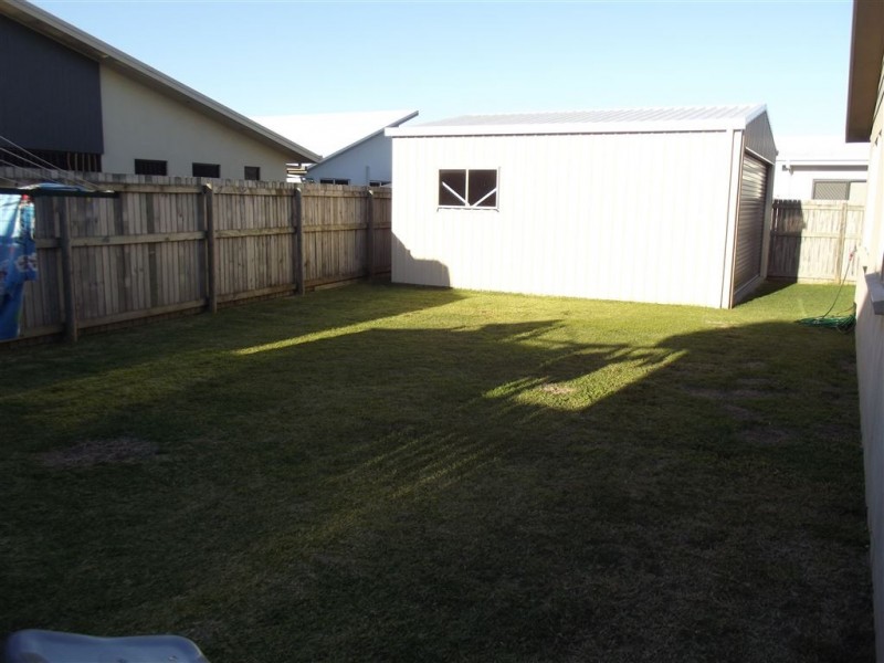 11 Vesta Lane, Ooralea QLD 4740
