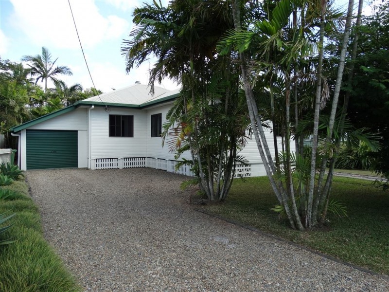 4 Simpson Street, West Mackay QLD 4740