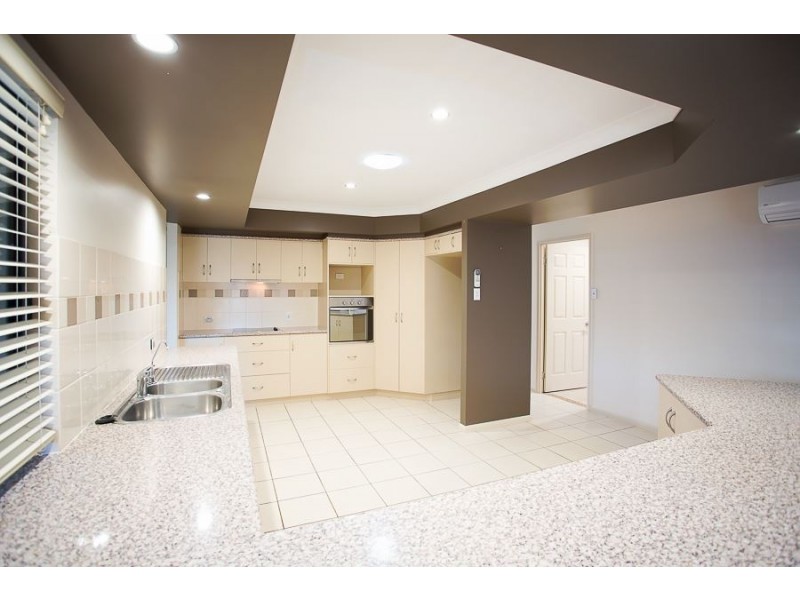 83 Wheeler Drive, Glenella QLD 4740