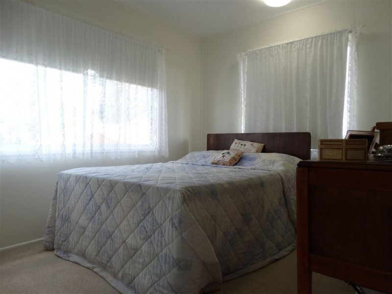 10 Peak Downs Highway, Walkerston QLD 4751