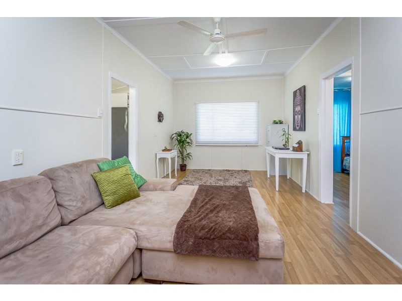 33 Fadden Street, Walkerston QLD 4751