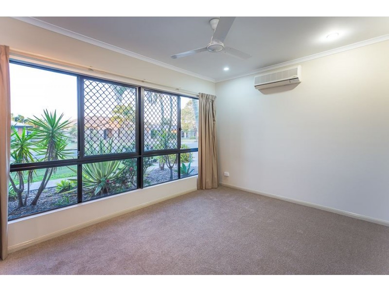98 Wheeler Drive, Glenella QLD 4740
