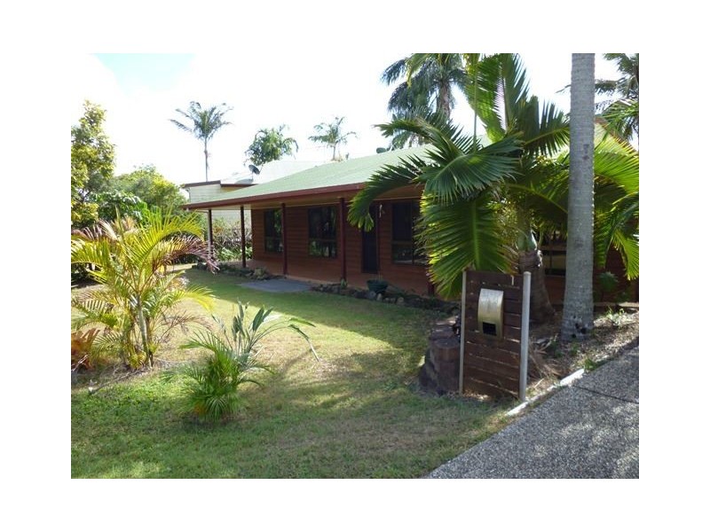 1 Cedar Court, Eimeo QLD 4740