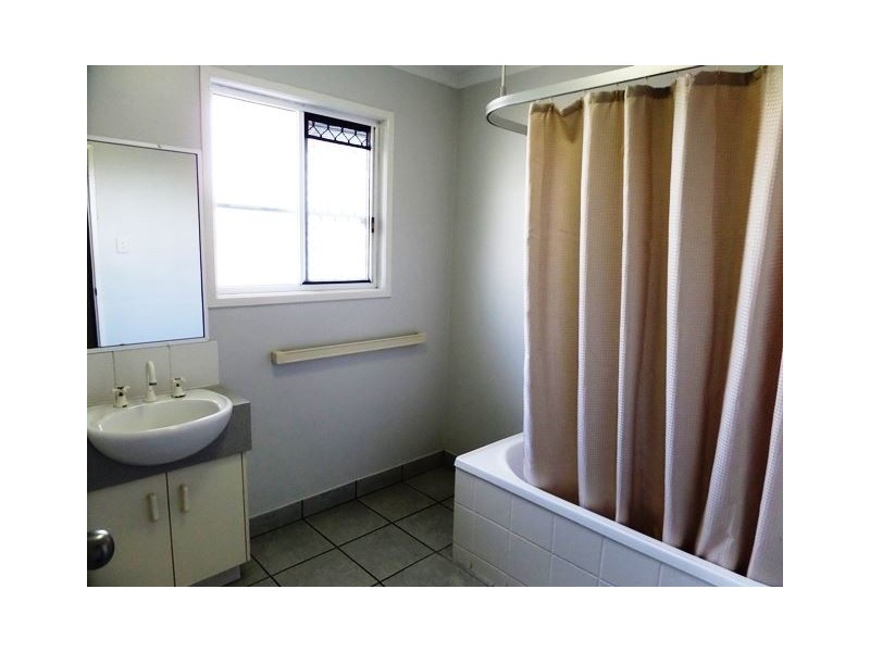 9/19 Shaw Street, Mackay QLD 4740