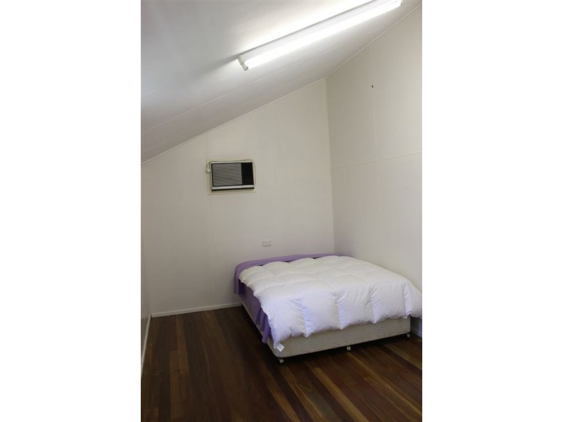 15 Edmond Street, West Mackay QLD 4740