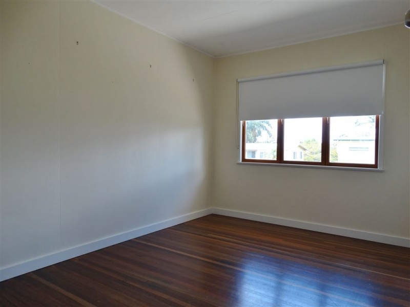 34 Daniel Street, North Mackay QLD 4740