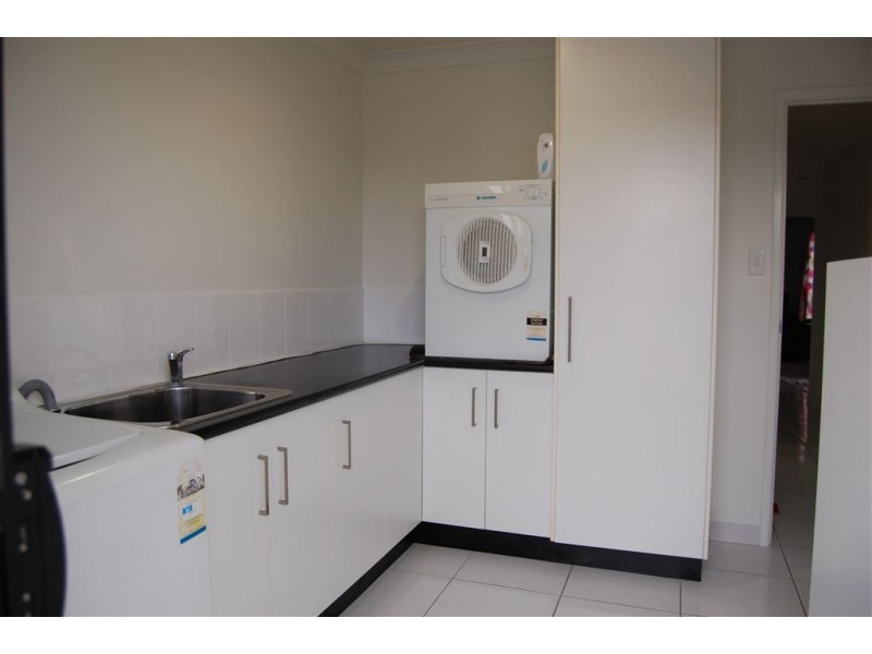 10 Aviland Drive, Seaforth QLD 4741