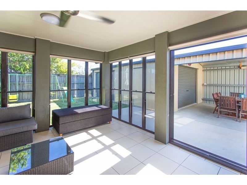 10 Woden Crescent, Ooralea QLD 4740