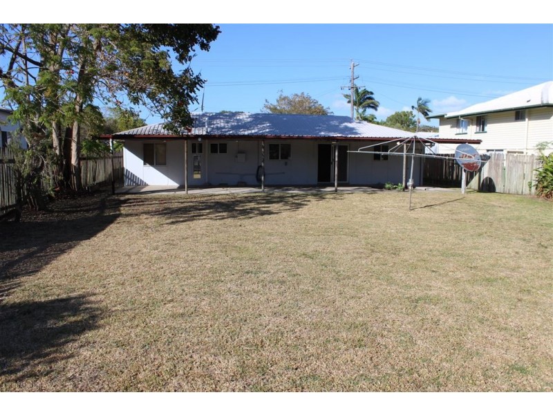 34 Schaefer Street, West Mackay QLD 4740