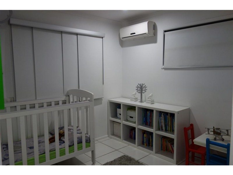 2/11 Napier Street, South Mackay QLD 4740