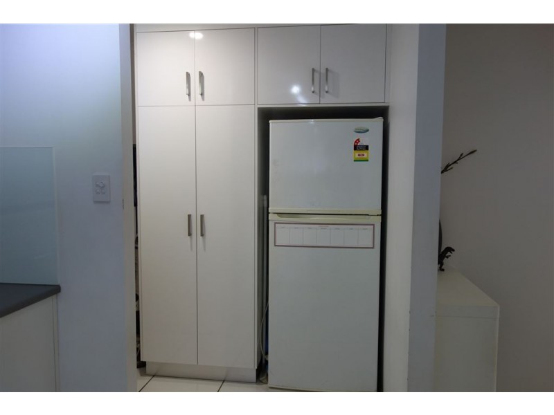 2/11 Napier Street, South Mackay QLD 4740