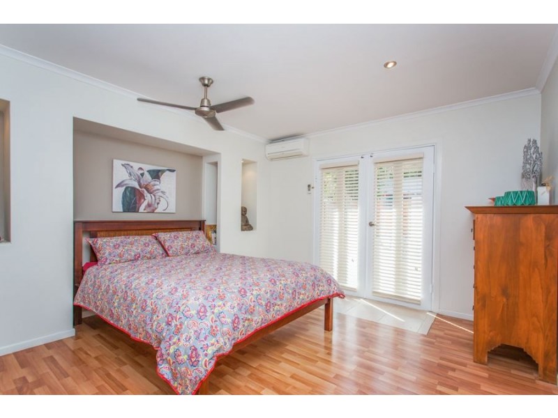 8 Helens  Court, Hampden QLD 4741