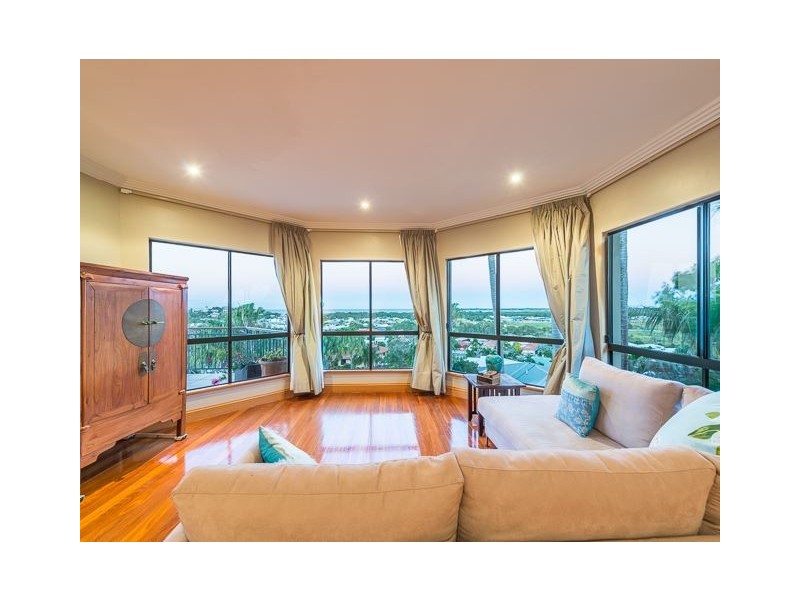 17 Chapman Court, Eimeo QLD 4740
