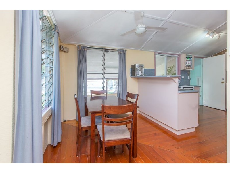 49 Bucasia Esplanade, Bucasia QLD 4750